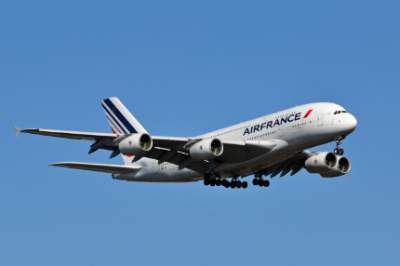 Flight To France With Air France